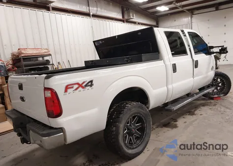 2016 Ford F-250 Xlt из США, поврежденный, VIN 1FT7W2BT6GEB40180